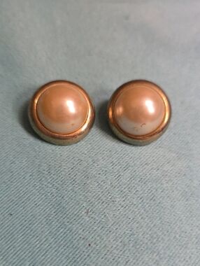Classic Pearl Button Clip On Earrings in Champagne Gold